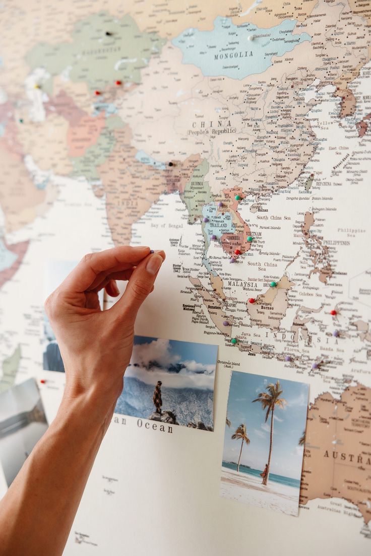 World map for travel planning
